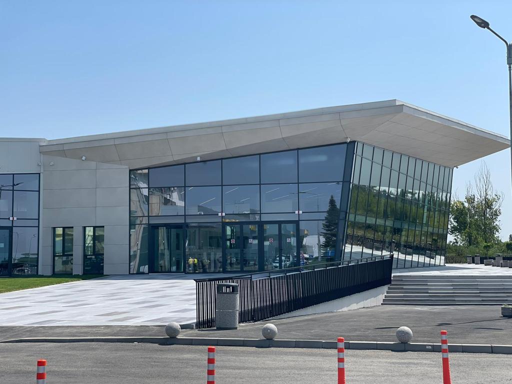 7567930terminalsosiriexterneaeroportinternationaltimisoara4